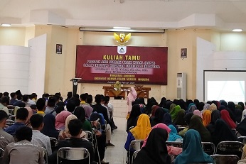 Kuliah Tamu Prodi Hukum Ekonomi Syariah: Prospek ASPM dalam Industri Keuangan Syari’ah di Indonesia