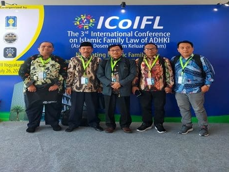 DOSEN FAKULTAS SYARIAH IAIN MADURA SEBAGAI NARA SUMBER DI FORUM KONFERENSI INTERNASIONAL