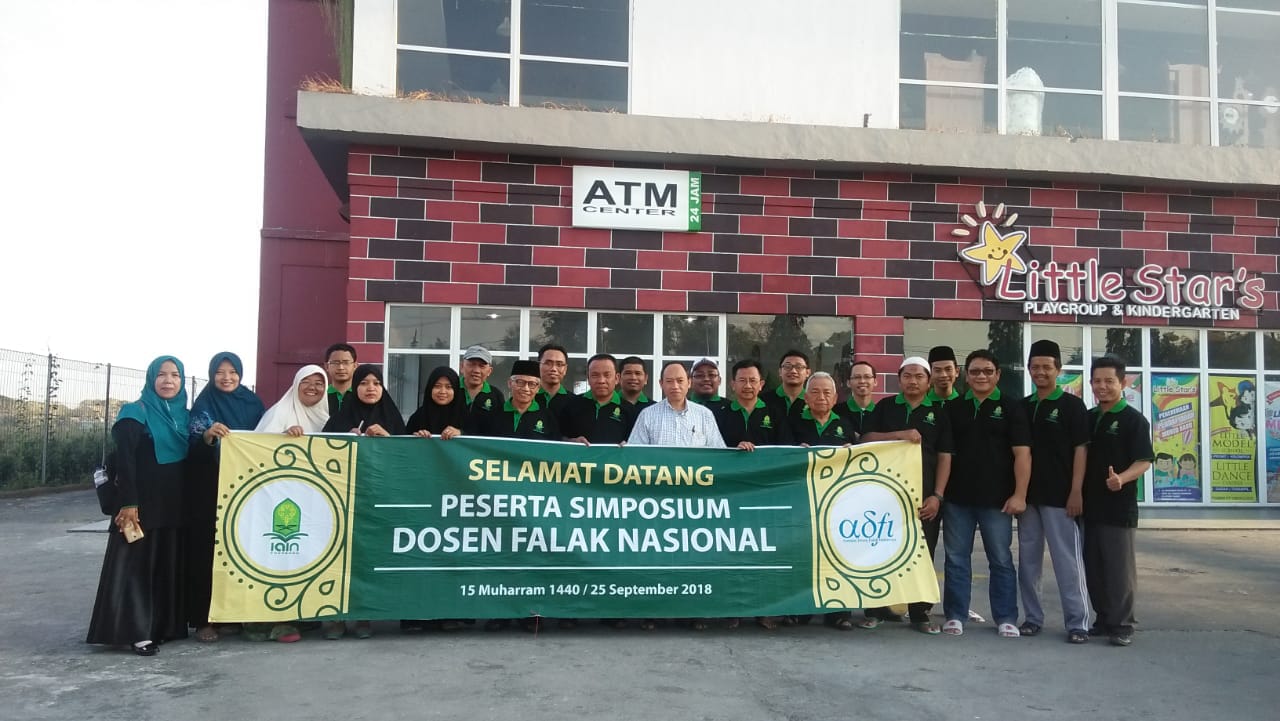 DOSEN ILMU FALAK IAIN MADURA PRESENTASI DI SIMPOSIUM DOSEN FALAK NASIONAL