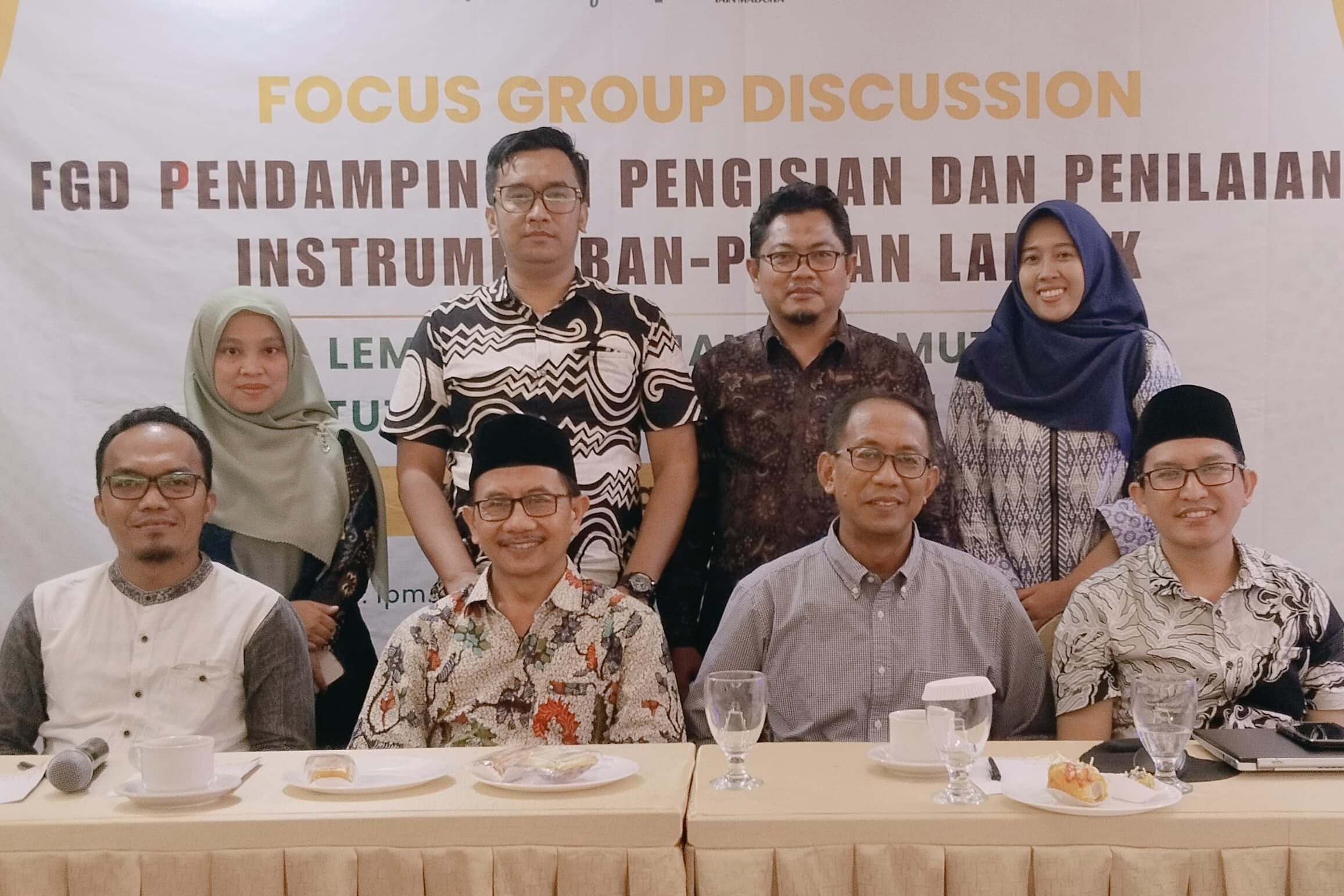 FGD PEMDAMPINGAN PENGISIAN DAN PENILAIAN INSTRUMEN BAN-PT BAGI PROGRAM STUDI FAKULTAS SYARIAH IAIN MADURA